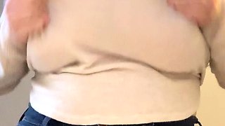 Brunette Couch Webcam Solo Fun Masturbating