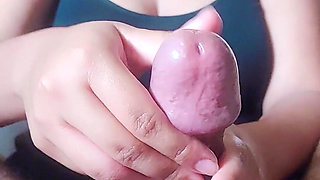 She Knows How to Leave a Cock Dry by Rubbing the Exact Spot