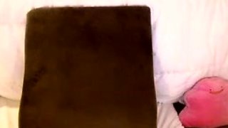 Big boob brunette masturbates on webcam