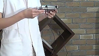 CFNM, Mischievous Esthetician Attaches Electric Current Sheet to Customer's Dick and Watches It Twitch with a Grin