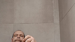 I ejaculate showing my anus