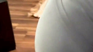 Gym Girl Desperation - Daddy Makes Me Piss My Leggings the Second I Walk in
