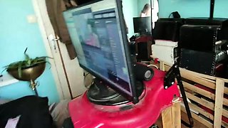 Beach blowjob turns hardcore fuck session