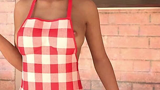 A Wife in Venice Update #3 to Be Continue