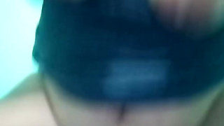 Sexy Filipina MILF, Humping and Rubbing up on Her Pillow