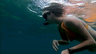 Snorkel Slut: Tight Bikini, Dive Mask & Underwater Fin Tease