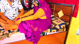 Servant Was Pressing Bhabhi's Feet When He Suddenly Started Touching Her and Ended Up Fucking Her