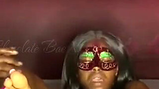 Im a Boss Bitch Trying on Different Outfits Twerking N Rubbing My Pussy While I Demonstrate