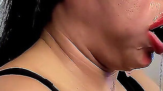 Slaps and Extreme Deepthroat