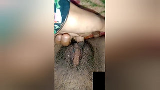 Deep Finger in pussy