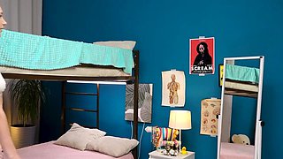 Anastaysha Bee and Molly Cute's Steamy Lesbian Encounter