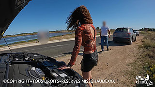 A Slut Whose Car Has Broken Down Gets Bruta Fucked by a Stranger Who Stops to Help Her.