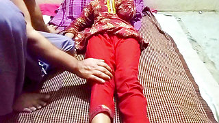 Desi Pakistani Girl First Time Fucked By Her Own Stepfather