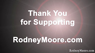 Hairy hipster nerd needs cock to continue vintage