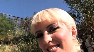 Amateur horny blonde threesome at hotel