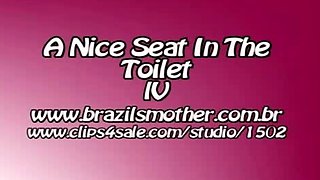 This large amateur cam girl has some very big boobs