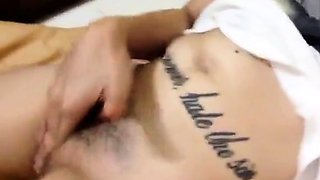 Filipina Amateur Mae Masturbating