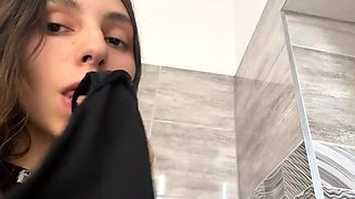 Eating Cream From My Pussy - A Hungry Solo Teen Webcam Show