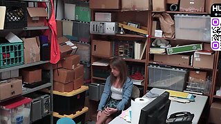 Busty blonde likes cowgirl and wants him to jizz on tits