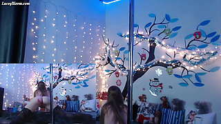 Live Show Pole Dance in Stockings 11:04