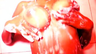 Amateur wild chick solo masturbation