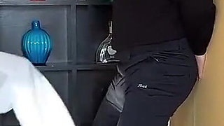 176cm, 78kg Karate Girlfriend Powerful Kick, Round 3