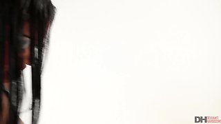 Yasmine De Leon Commands with Latina Fire in Bold Power Play