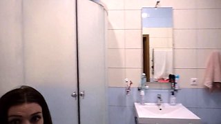 Redhead Amateur Babe Gives Blowjob in Bathroom