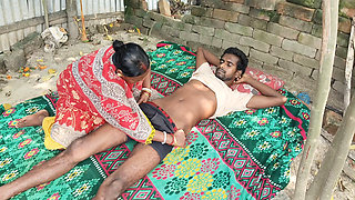 Outdoor housewife ki chudai ki