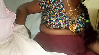 Indian Mallu Aunty Sex with Homemade Romance