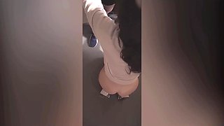 Two horny coworkers start a hot passionate sex in the office when their workshift is done