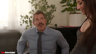 New Sensations - Boss Feeds Secretary A Creamy Hot Lunch (Lana Smalls)