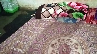 18 years old India girl masturbate in front of husband