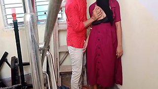 Indian Girl Reshma Apni Boyfriend Ke Sath Chudai Karte Hua Video