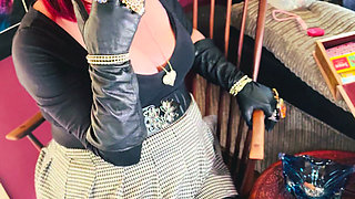 A Naughty secretary Tina Snua Dons Leathe Gloves, Jewellery & Chain Smokes 2 Cigarettes - Smoking Pantyhose