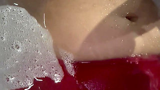 Indian Bbw Bhabhi Taking Shower in Bathtub Showing Her Huge Boobs and Pussy