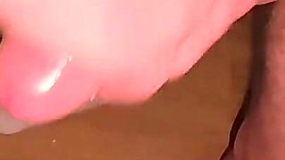A Amteur German Housewife Handjob Cumshot Video and Nice Feet