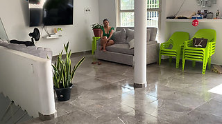 I HAVE AN ACCIDENT WITH MY NEIGHBOR AND HER AXULIO IS TO PUT MY COCK IN HER