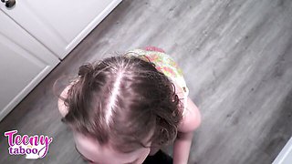 Flattering cutie - counter fuck xxx - Teeny Taboo