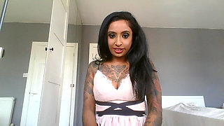 Babysitter Begs for Job// Creampie Pussy