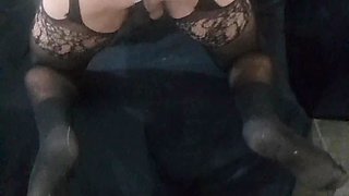 Crossdresser Fucking Dildo
