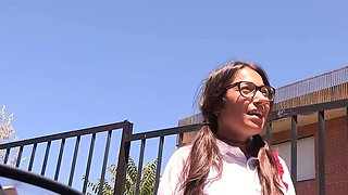 My amateur emo girlfriend giving me a blowjob outdoors