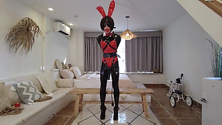 Mz13 - Bunny Girl with Pouting Lips