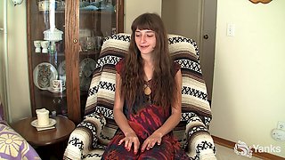 Willow Enjoys Her Bushy Muff - Full 4K Remaster