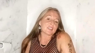 WARNING-Black Dildo Squirt