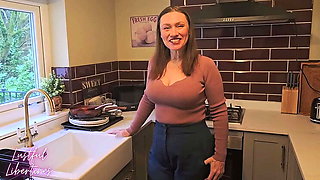 Hot MILF Step-Mom Amy Gives Me A Quick Blowjob & Hairy Pussy Creampie - Homemade POV