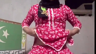 Do You Think You Can Handle Me? Official Xlive