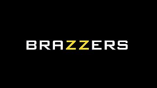 Derza's Oily DP on Display - Gia Derza / Brazzers