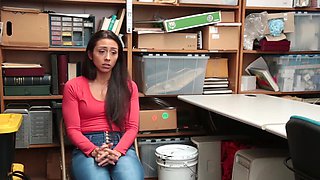 Lusty Lilly and Ryan in risqué rendezvous