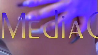 Spreading Cute Holes